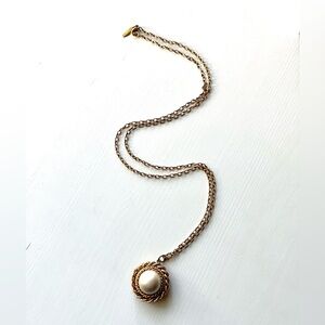 Urban Outfitters Long Gold Pearl Necklace